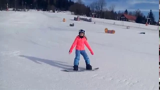 Edita Gabriel (age 6) - snowboard beginner, Strážné in Krkonoše, CZE