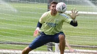 Emiliano Martínez Goalkeeping 🧤 Practice