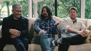 Foo Fighters' Dave Grohl Reveals The Hilarious Story Behind His Teenage Letter To Fugazi Hero Ian