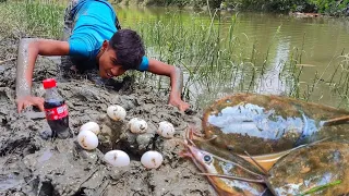 Unbelievable Fishing Technique | Best Underground fishing with Eggs catch in hole with SMH FISHING🎣