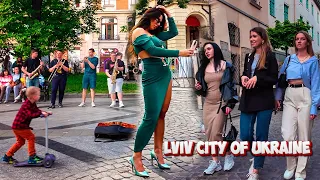 Lviv, UKRAINE, Walking Tour - Saturday Vibe in Lviv: The Magic of the City [4K - 60 fps] 2024