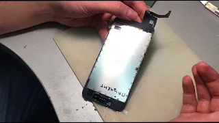 Не работает 3D touch и  touch ID iPhone 7- порван шлейф на дисплее