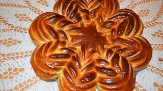 I am learning to bake a beautiful flower from yeast dough MY IDEA