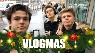 WE ARE FREEZING! | VLOGMAS #6