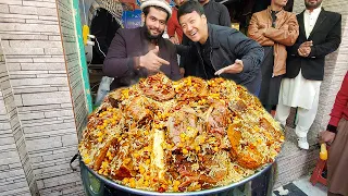 MEAT & BONE MARROW MOUNTAIN & BBQ Heaven! STREET FOOD in Peshawar Pakistan