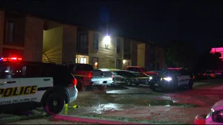 Man robbed, shot at North Side apartment complex, police say