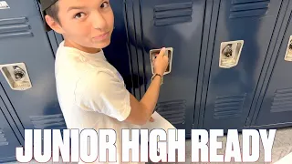 JUNIOR HIGH ORIENTATION AND BACK TO SCHOOL ASSESSMENT TESTING | HIS FIRST MIDDLE SCHOOL LOCKER