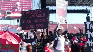 Raw Footage: Scenes from the Vegas Women's March 2018