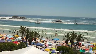 Western Cape heatwave not a problem for Cape Town locals! packed beaches at our live webcams .