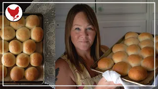 HOMEMADE ROLLS FROM SCRATCH | Cosmopolitan Cornbread