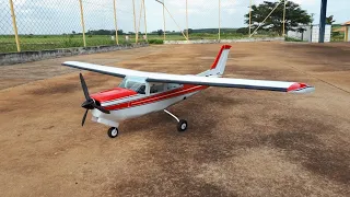Cessna 210 - RC