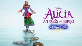 Alicia a Través del Espejo: Resumen En Corto