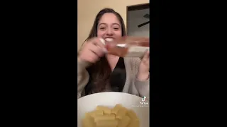 Daughter Puts Ketchup on Pasta in front of her Italian Mom! | Meme.