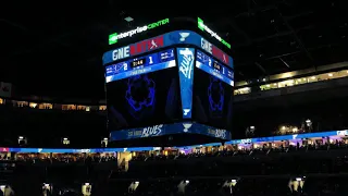 Blues Take The Ice For The Third Period. (3/25/19)