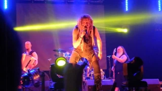 Korpiklaani - Lonkkaluut (live at Faine Misto Festival 2017)