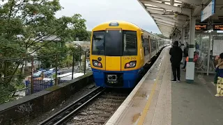 Peckham Rye London Overground Station trains
