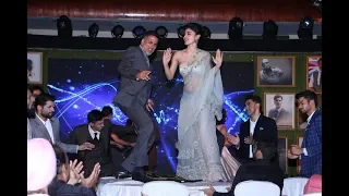 Akshay Kumar And Mouni Roy's Crazy Dance During Gold Movie Song Launch