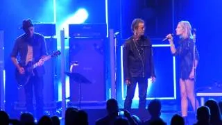 Metric and Lou Reed - Pale Blue Eyes @ Radio City Music Hall NYC 9/23/2012 HD