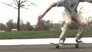 Skateology: switch fs 360 ollie (1000 fps slow motion)