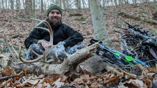 A Buck Frenzy in the Ohio Public Land Hills - Josh's 4th Buck of the Season!!