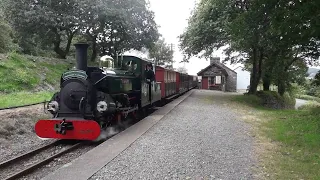 Ffestiniog Railway Engine 'Blanche'  goes through Boston lodge station