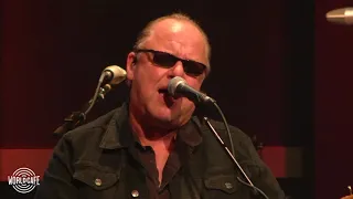 Pixies - "Debaser" (Recorded Live for World Cafe)