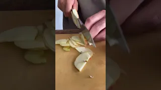 Cutting a small apple. #fyp #knife #shorts #knives #knifesharpening #satisfying #cutting