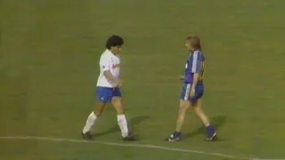 Ninguna marca personal podía detenerlo! Maradona vs Verona (1987)