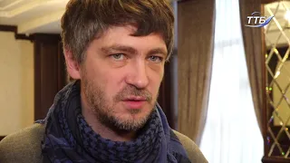 Павло Кучер репрезентував свою поетичну збірку «Бог. Майдан. Війна» у Тернополі