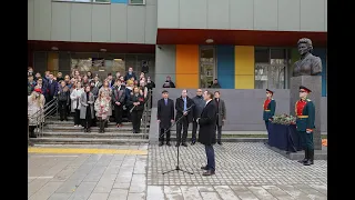 Памятник бюст Героя Советского Союза Н.В. Троян открыли в Москве