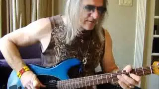 Steve Morse demonstrates his signature guitars