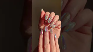 HOW TO: Holographic Aurora Nails