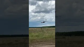 An Afghan landing approach for an Il-76