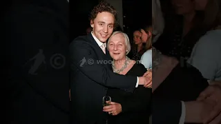 Том Хиддлстон. Фото. Музыка Доры Люкс 03.06.2024 #tomhiddleston #доралюкс #doralux #music #музыка