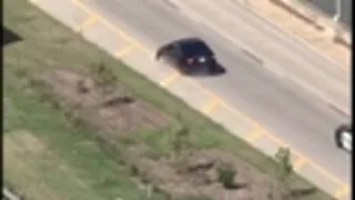 Houston bank robbers lead police on wild high-speed chase