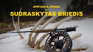 Upėtakis, šūdas ir sudraskytas briedis