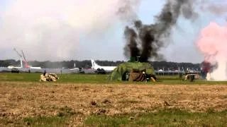 Dny NATO / NATO Days 2011 - Zteč mechanizované čety a MI-24 ? MI-35