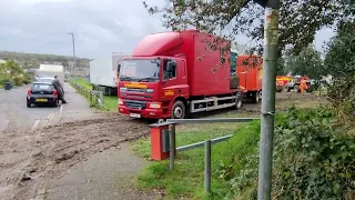 FUN AND GAMES FOR CIRCUS FUNTASIA PULLING OFF BODMIN MUDDY GROUND.