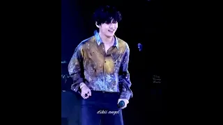 С субботним весенним утром,танцуют БТС #bts #dance#jk #v