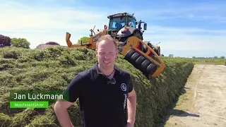 Janssen Gmbh & Co. KG - Jan Lueckmann - Silage walzen