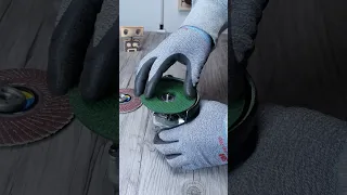 How to change an angle grinder blade with bare hands