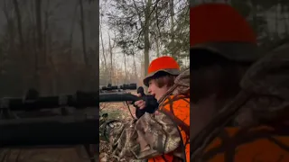 15 year old shoots 7mm and drops big buck