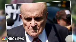 Giuliani, more Trump allies surrender in Georgia election interference case