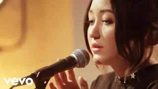 Noah Cyrus - Make Me (Cry) (Live - Vevo Exclusive)