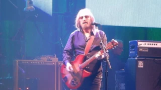 Tom Petty and the Heartbreakers.....Don't Come Around Here No More.....6/29/17.....Chicago