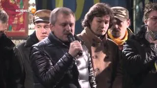 Андрій Сенченко: В Жовтневому палаці орудують "беркутівські" мародери