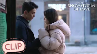 So sweet !😍They holding hands sweetly ! | Amidst a Snowstorm of Love | EP07 Clip