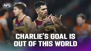 Charlie Cameron kicks a MIRACLE goal 🤯