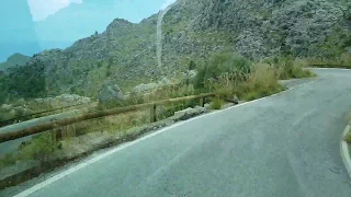 Sa Calobra Zakręty Śmierci na Majorce bardzo niebezpieczna Trasa