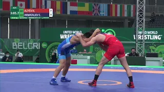 1/4 FS - 65 kg: H. ALIYEV (AZE) v. E. AKMATALIEV (KGZ)